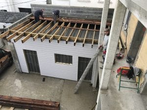 extension-construction-ossature-bois-toiture-plate-terrasse-bois-charpente-couverture-tarbes-yoan-naturel-7