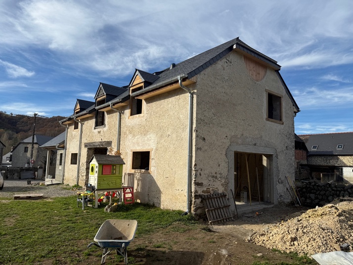 Rénovation de toiture  à Orincles 